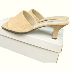 Naturalizer Womens Slides Misty Size 8.5 M Natural Raffia